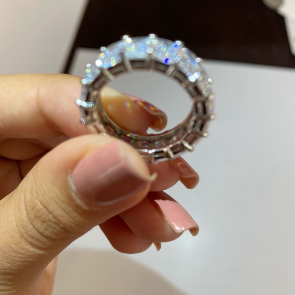 *NEW Radiant Eternity Ring - Picture 4 of 9